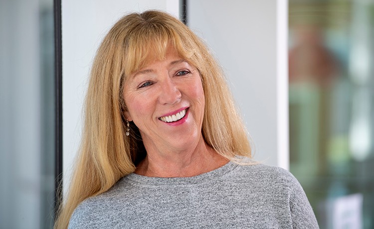 Colleen, a healthy, cancer-free, cardiac-sparing radiation patient.