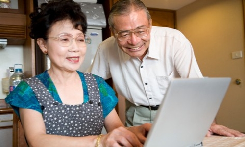 couple searching the internet