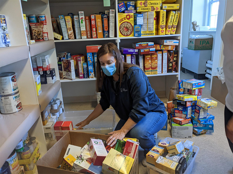 Food-Donations-800px-600px.jpg